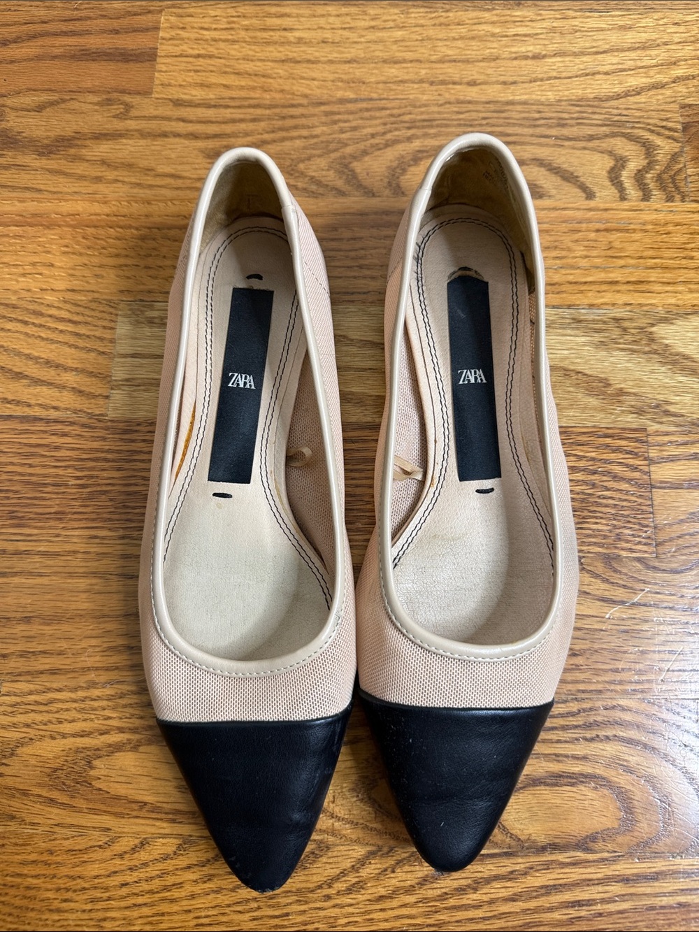 Zara Beige Flats with Black Pointed Toe